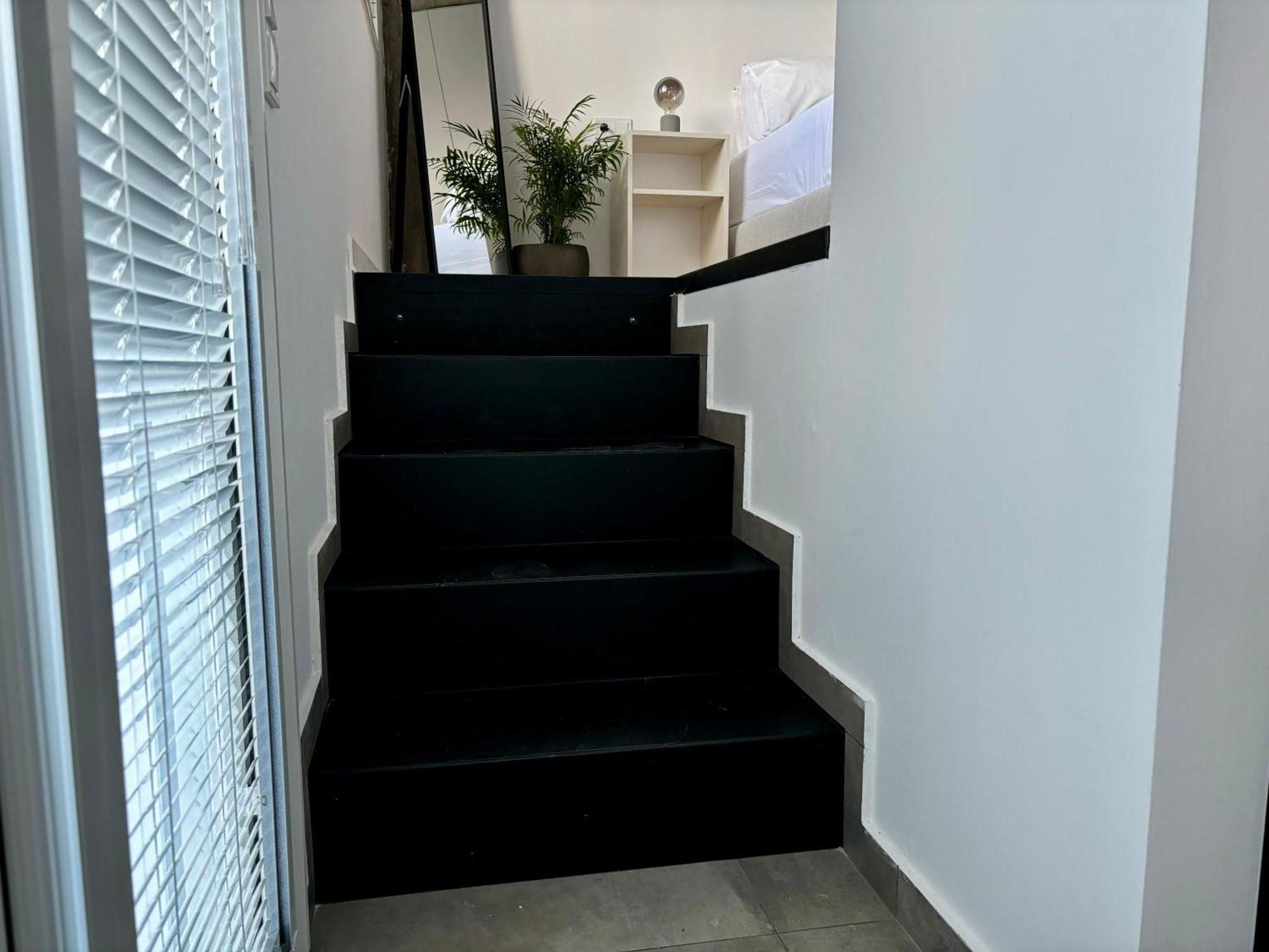 Industrial Loft Comfort Living Heraklion  Екстер'єр фото