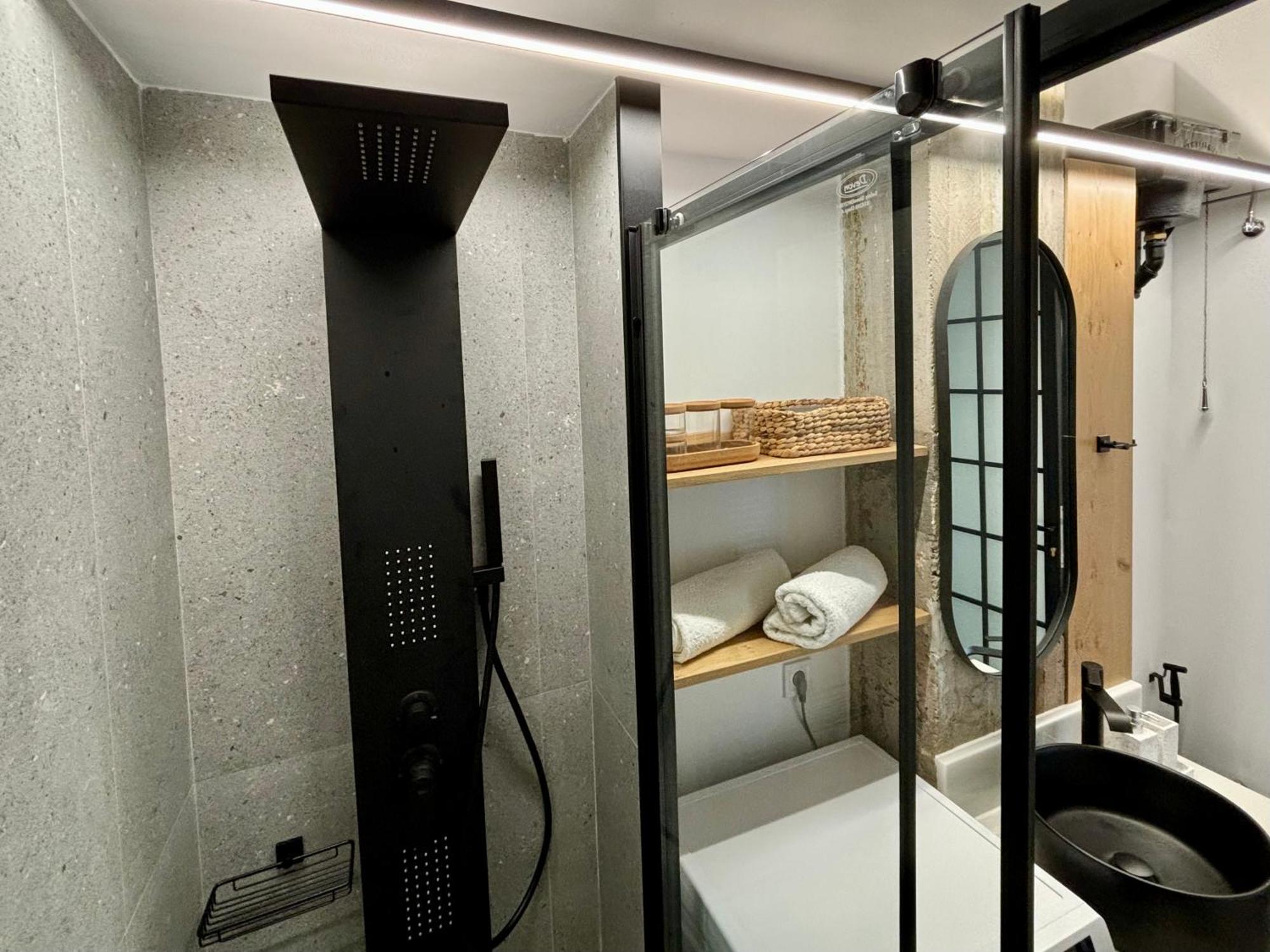 Industrial Loft Comfort Living Heraklion  Екстер'єр фото
